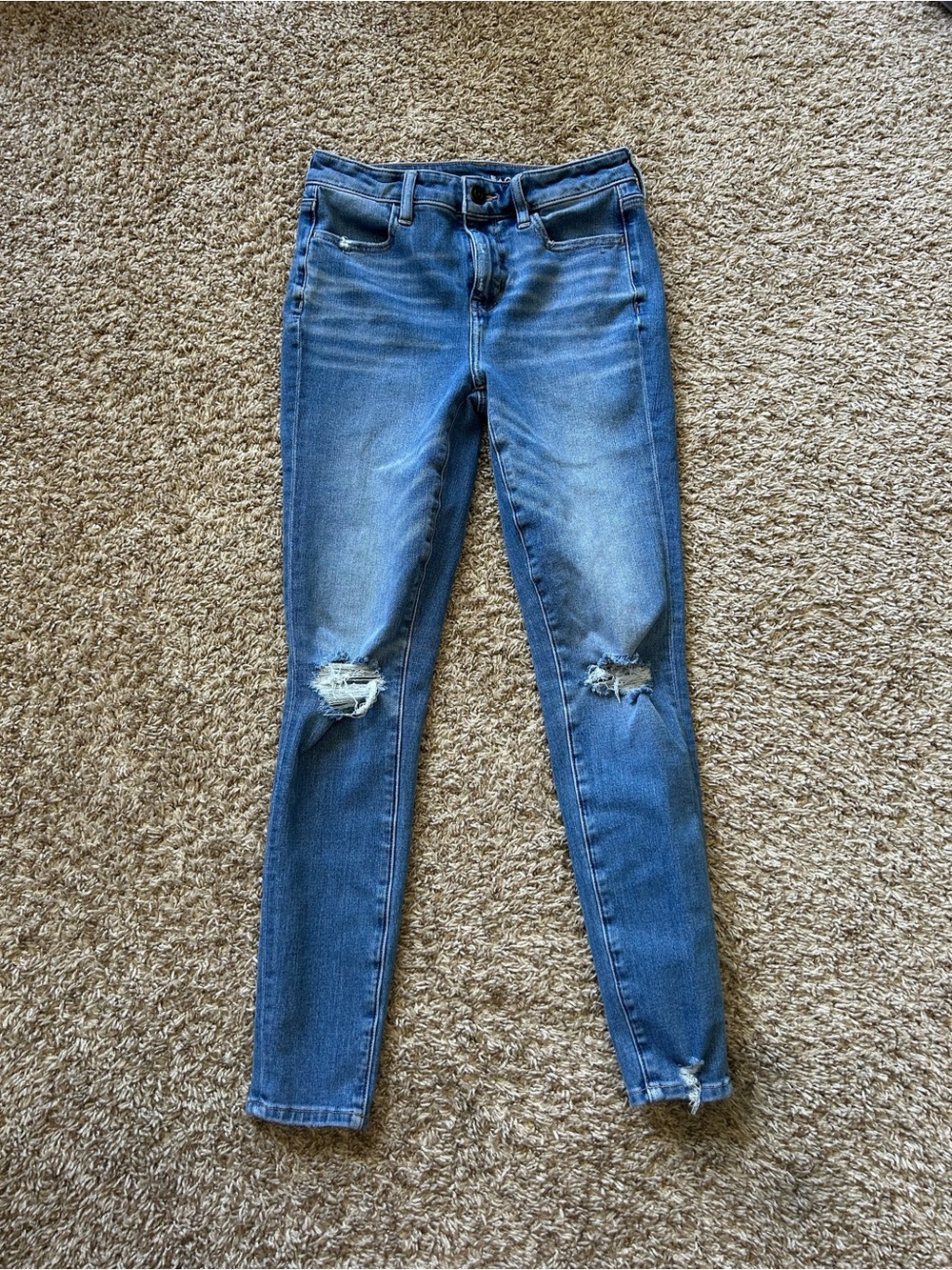 American Eagle Outfitters Medium Blue Distressed Skinny Jeans